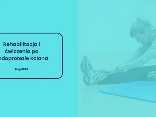 Kobieta ćwiczy, wykonując rozciąganie. To ważny element rehabilitacji po endoprotezie kolana.