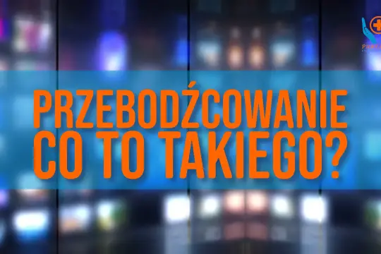 Przebodźcowanie: co to takiego? Tło z ekranami sugeruje nadmiar informacji.
