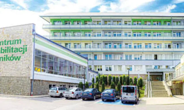Centrum Rehabilitacji Rolników – miejsce, gdzie powraca się do zdrowia. Nowoczesny budynek z parkingiem.